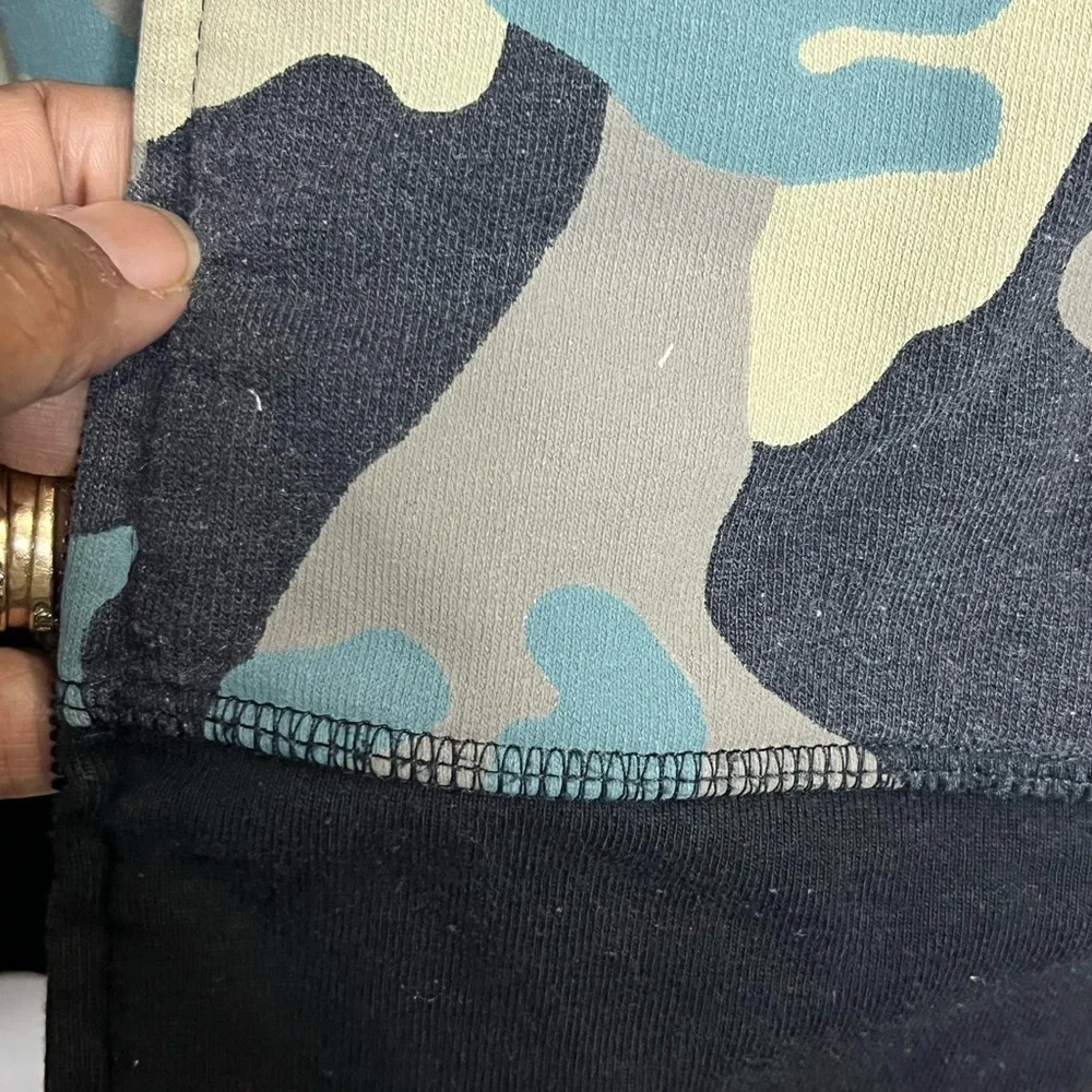 True Religion Men's multicolored camo hooded jacket - Size Large